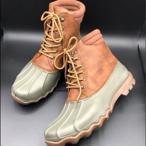 Sperry Tan/Olive
Men's Avenue Duck Boots Size 9